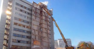 Демонтаж многоэтажного дома Георгиевск, цена от 3637 руб.